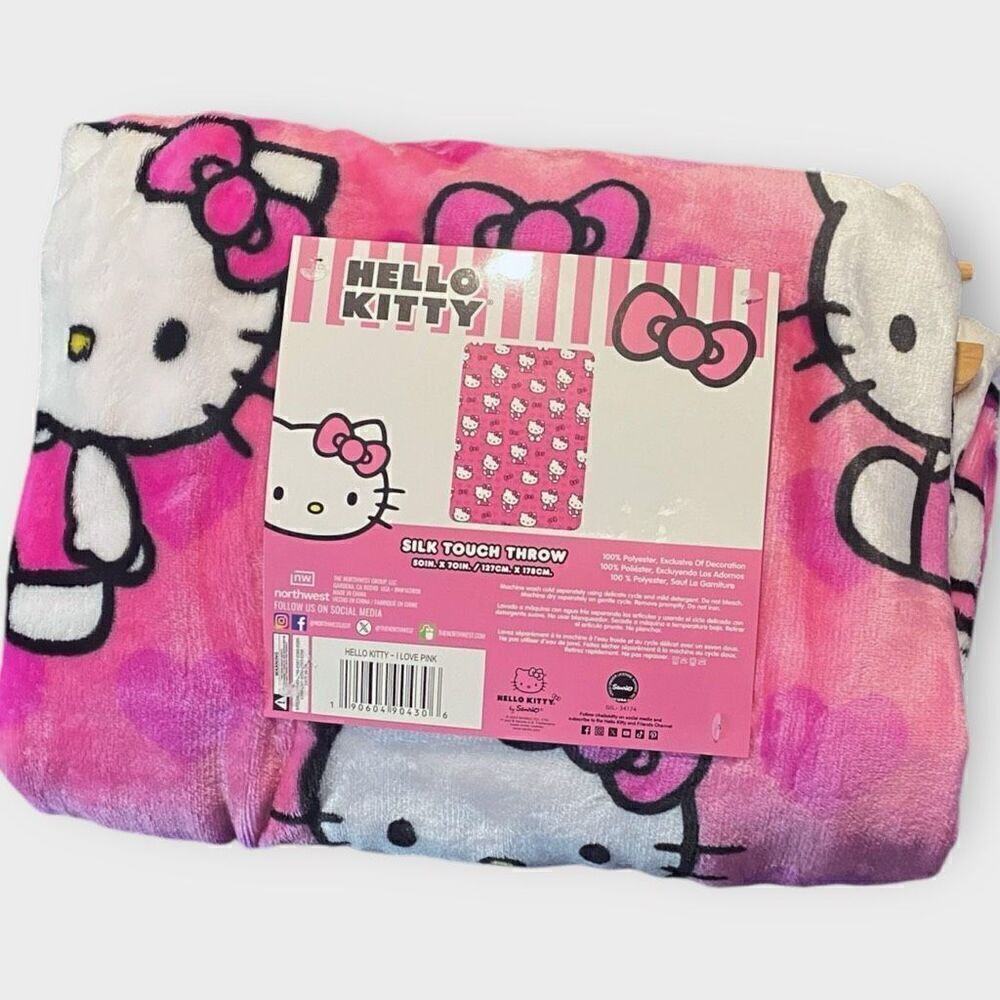 Hello Kitty “Poses and Hearts”' 50x70" Pink Silk Touch Plush Throw Blanket (a)